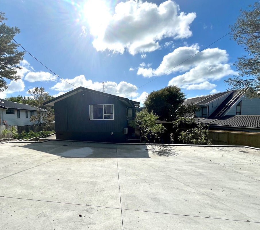 26 Rimu Road, Stanmore Bay, Whangaparaoa - Carousel 2