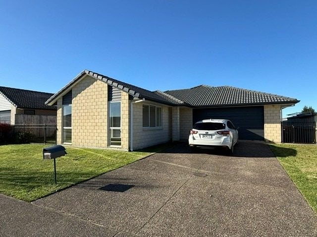 56 Hastings Road, Pyes Pa, Tauranga - Carousel 2