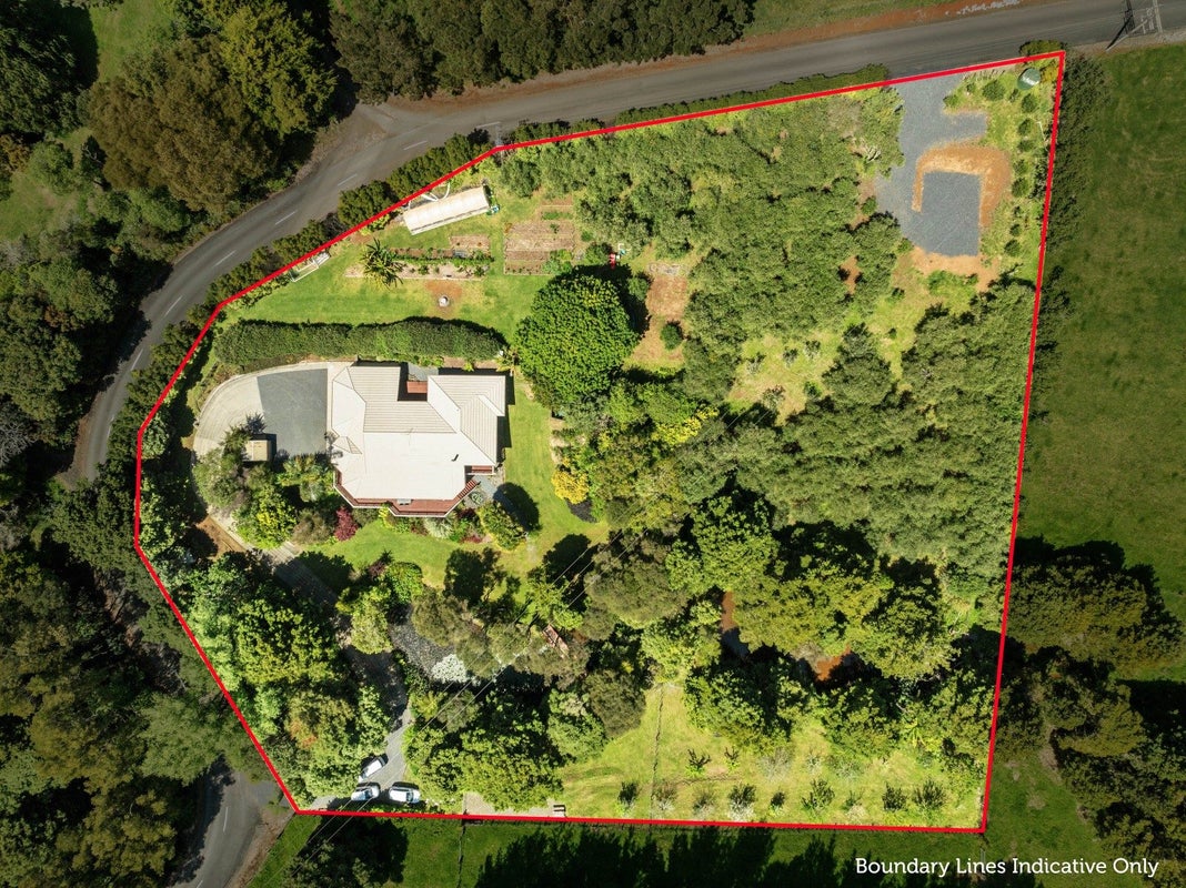 55 Lauries DR, Kauri, WHANGAREI - Carousel 1