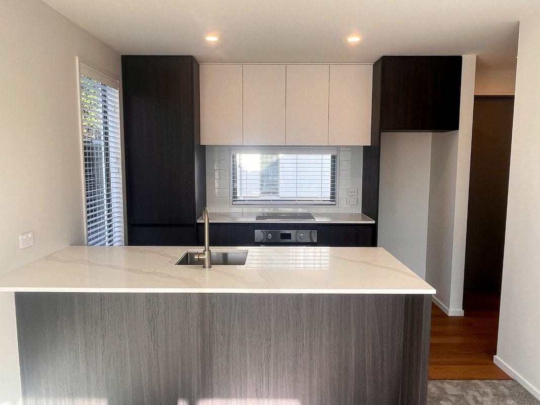 2/44 Shirley Road, Shirley, Christchurch - Carousel 2