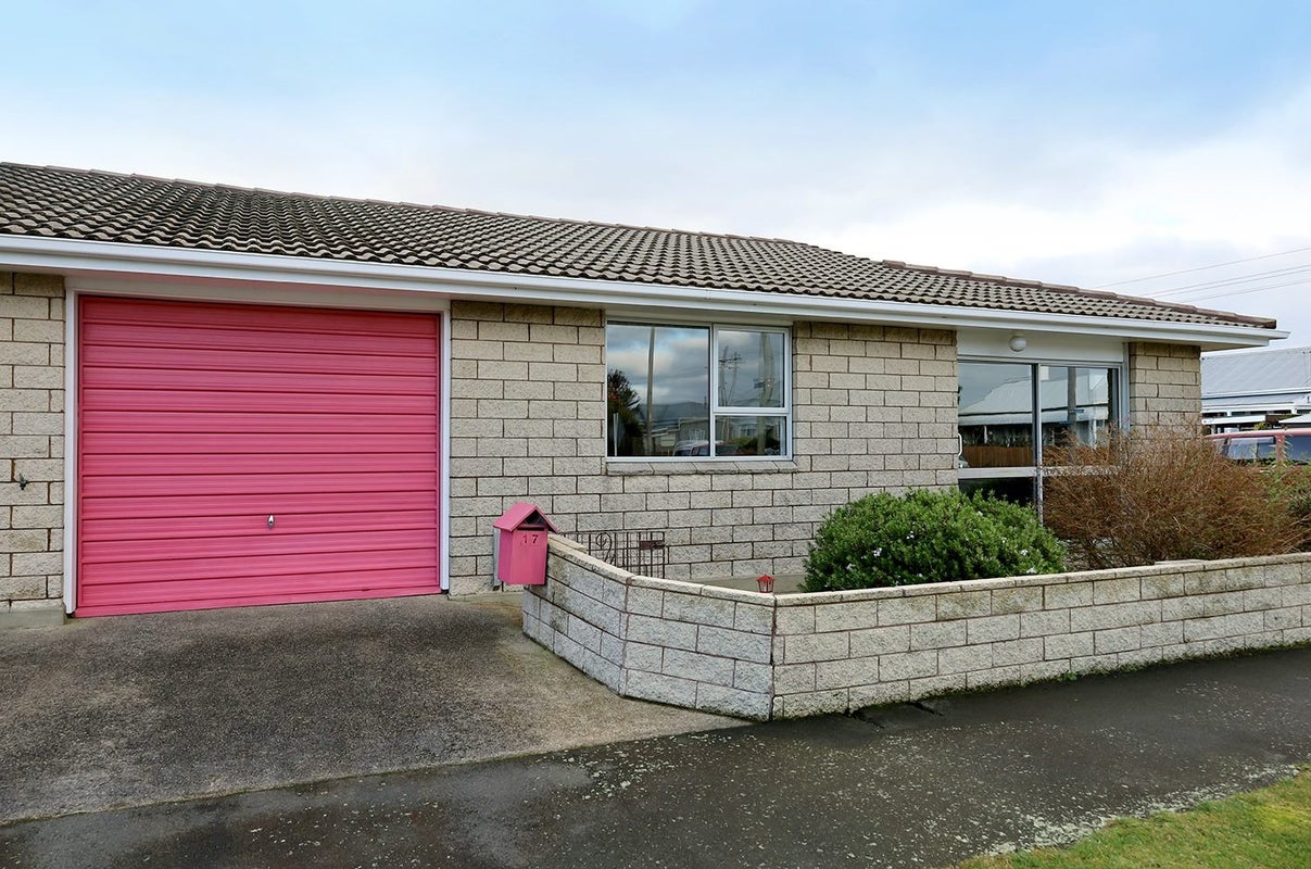 17 Dalgety Street, Saint Kilda, Dunedin - Carousel 1