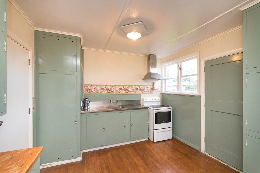 1 Upham Terrace, Roslyn, Palmerston North - Carousel 2