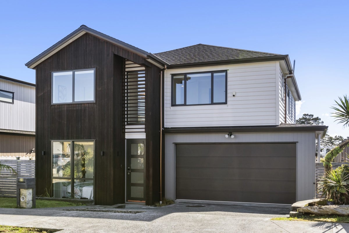 22 Riroriro Road, Hobsonville, Auckland - Carousel 1