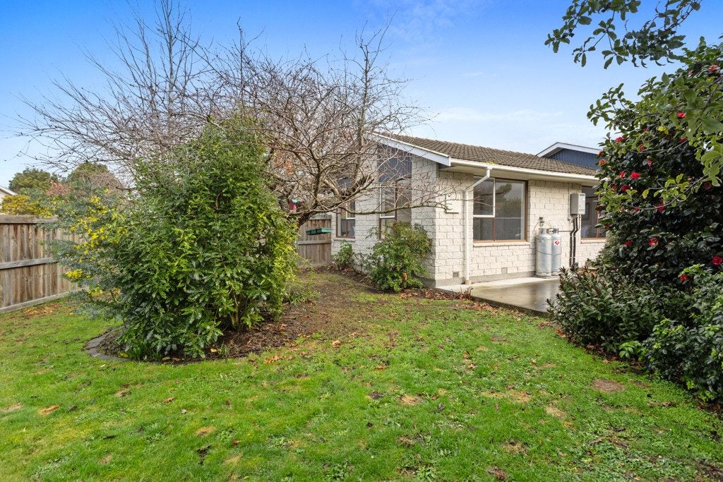 14 McKellar Place, Hornby, Christchurch - Carousel 14