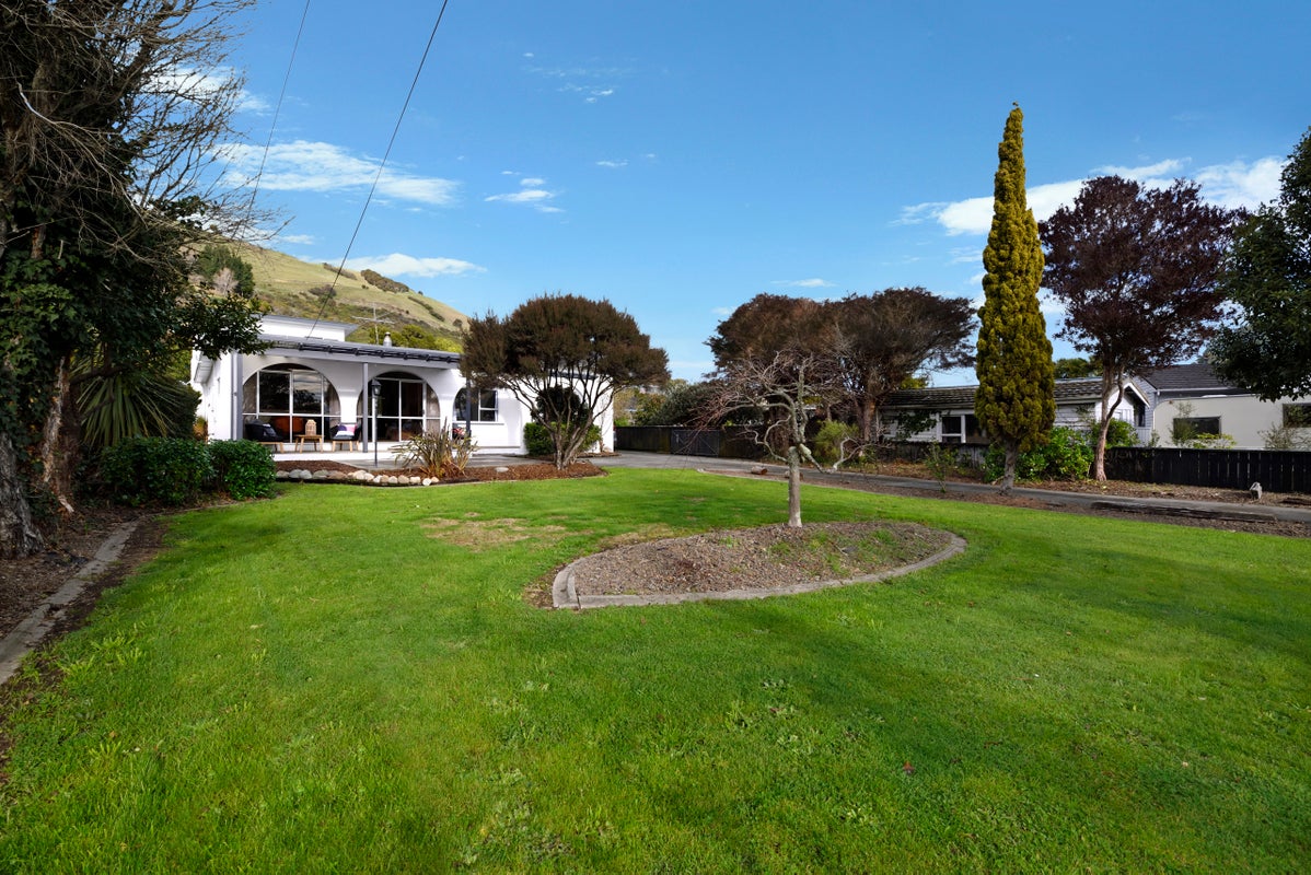 920 Atawhai Drive, Marybank, Nelson - Carousel 2