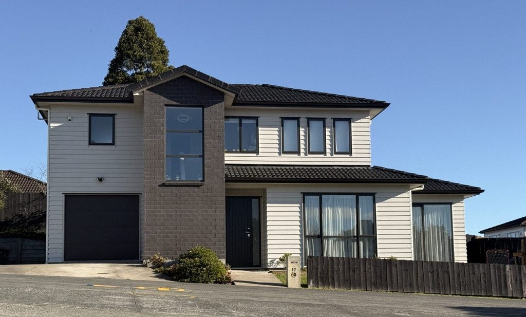 17 Springhill Lane, Sunnyvale, Auckland - Carousel 1