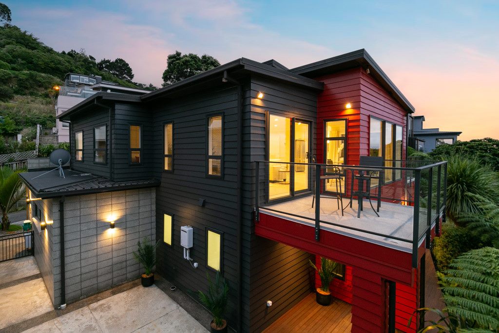 4 Hervey Way, Kaiwharawhara, Wellington - Carousel 2