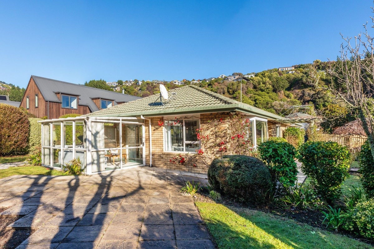 23 Basil Place, Mount Pleasant, Christchurch - Carousel 2