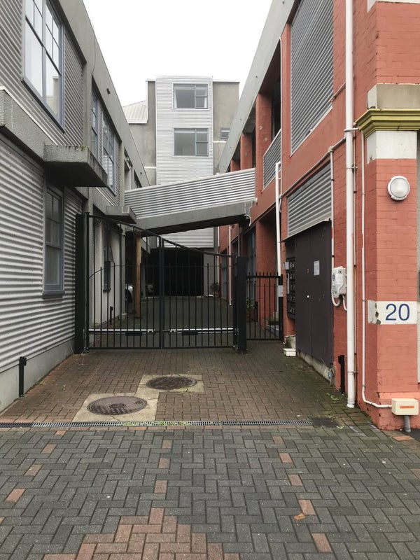 11/20 Hopper Street, Mount Cook, Wellington - Carousel 1