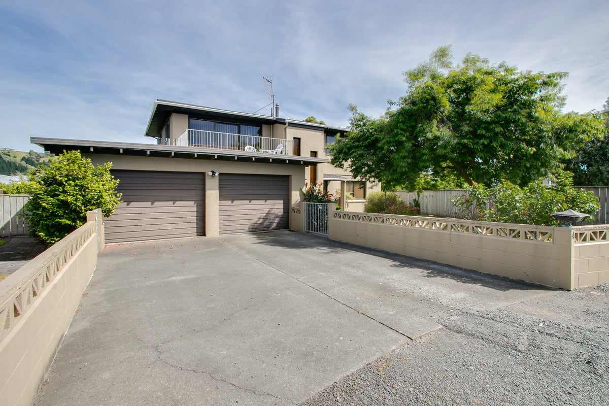 4 Anthony Place, Bay View, Napier - Carousel 1