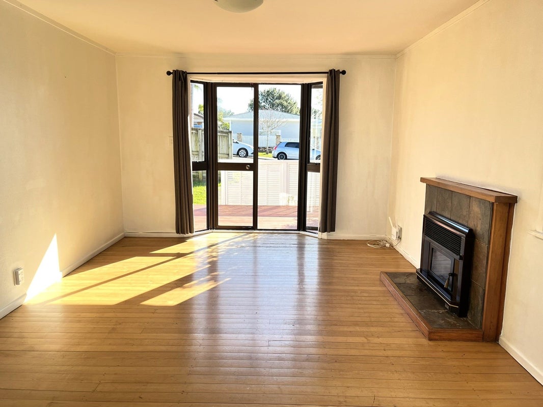 102 Sunrise Avenue, Mairangi Bay, Auckland - Carousel 2