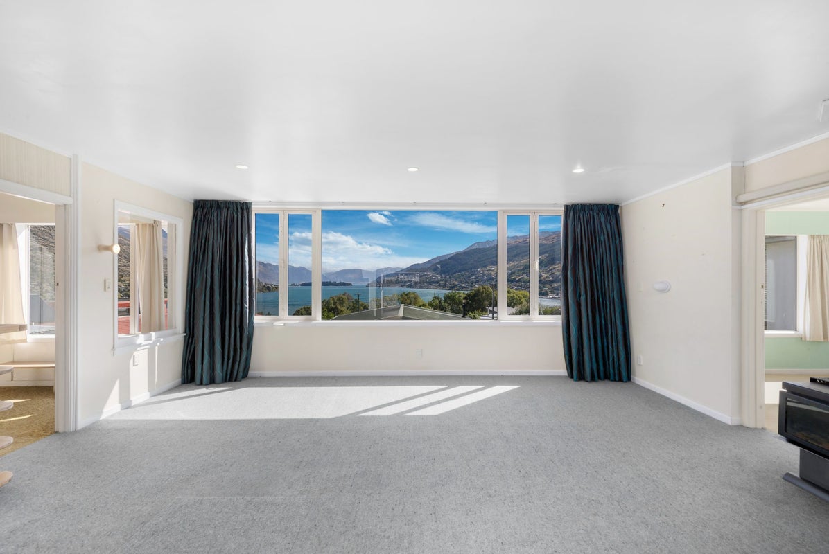 37 McBride Street, Frankton, Queenstown - Carousel 2