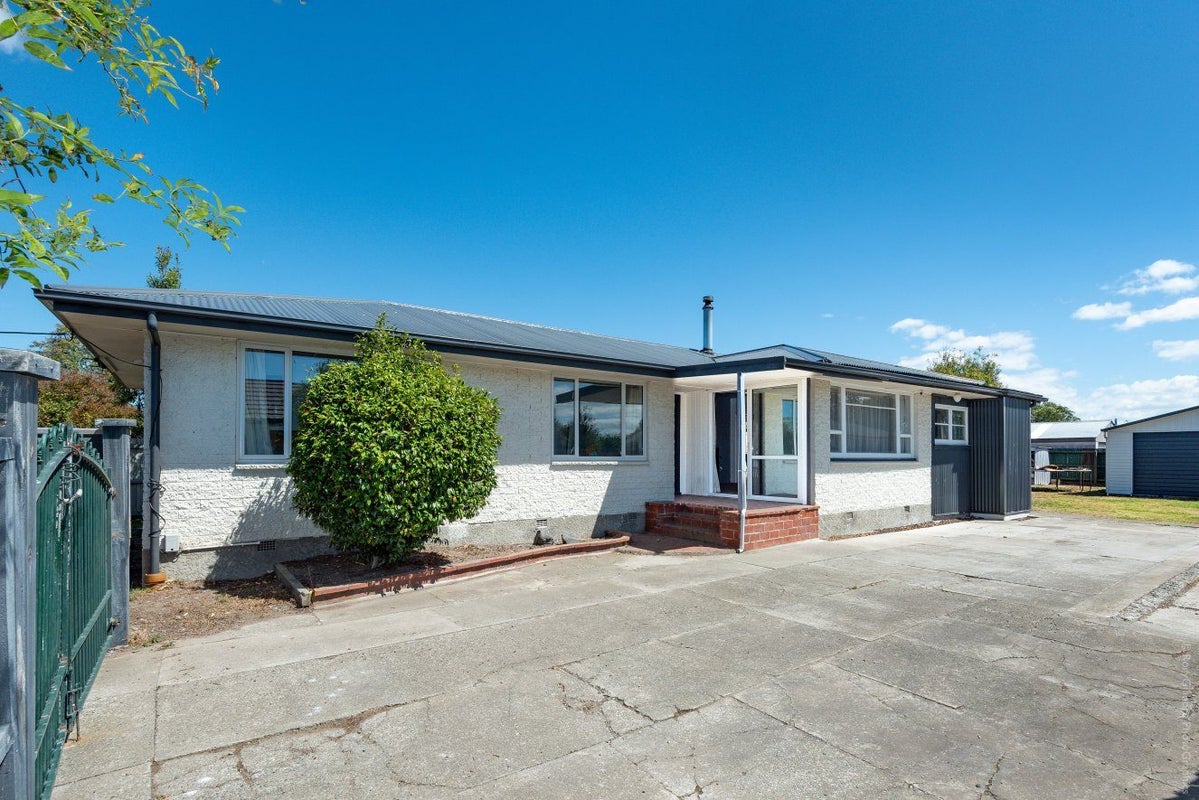 67 Rowses Road, Aranui, Christchurch - Carousel 1