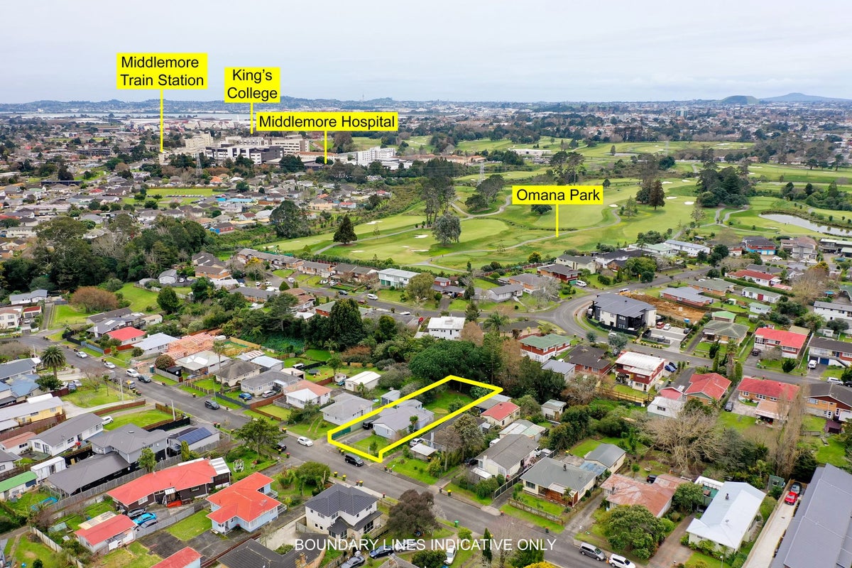 36 McLean Avenue, Papatoetoe, Auckland - Carousel 19