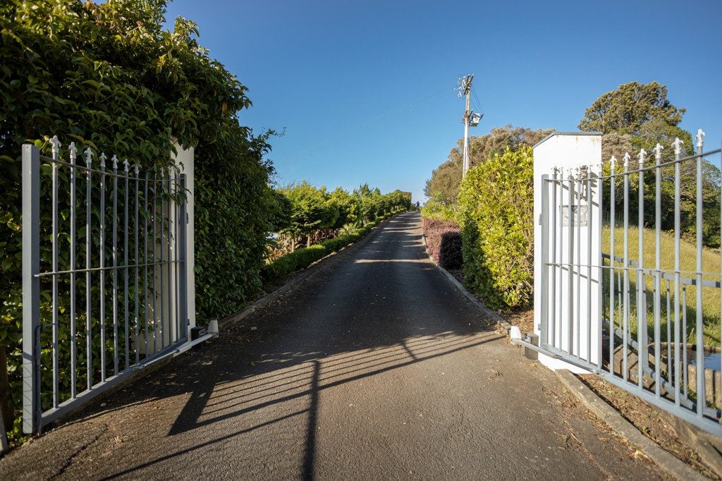347D Pyes Pa Road, Pyes Pa, Tauranga - Carousel 2