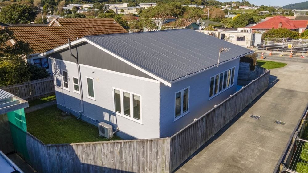 7C Mclellan Street, Tawa, Wellington - Carousel 2