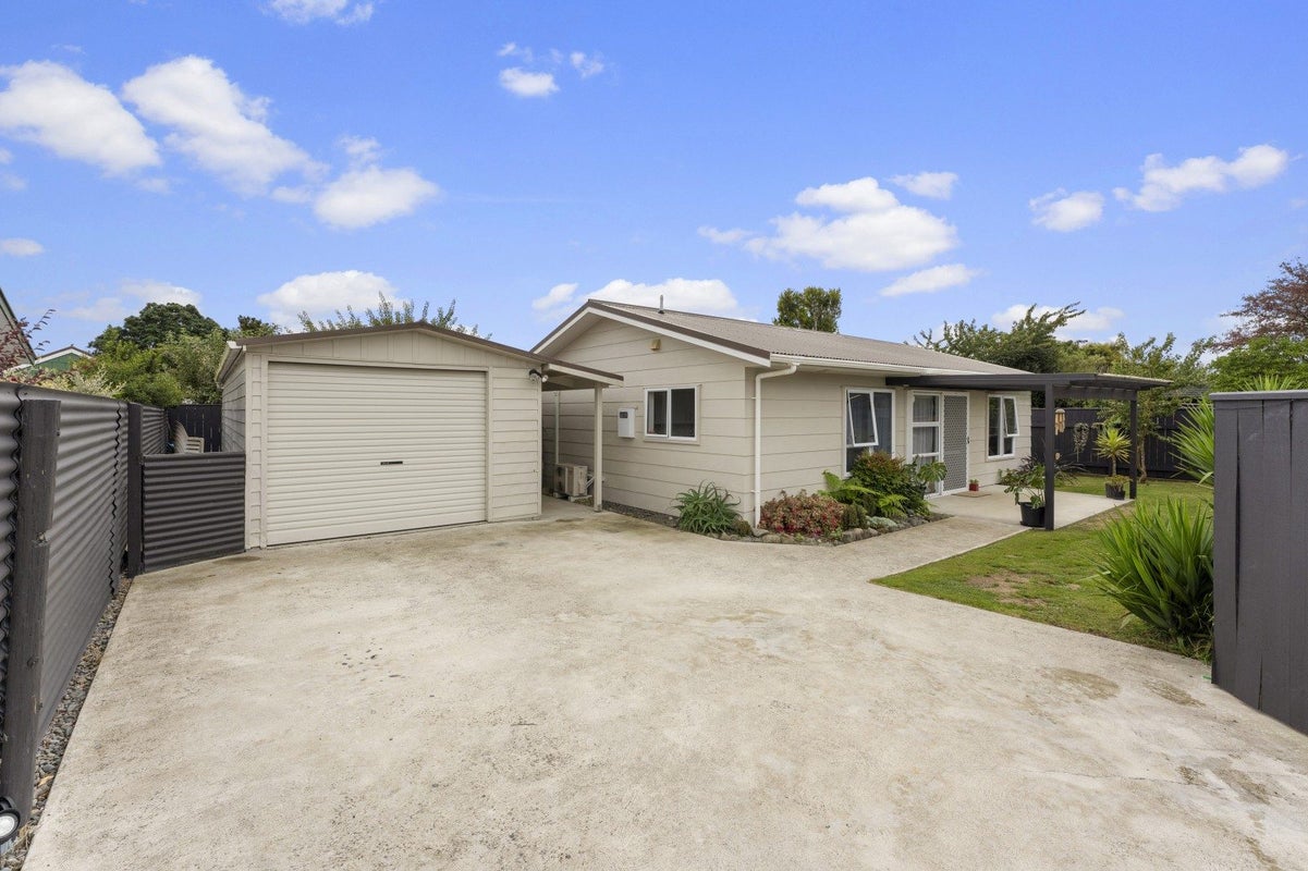 11A Rimu Road, Mangere Bridge, Auckland - Carousel 1