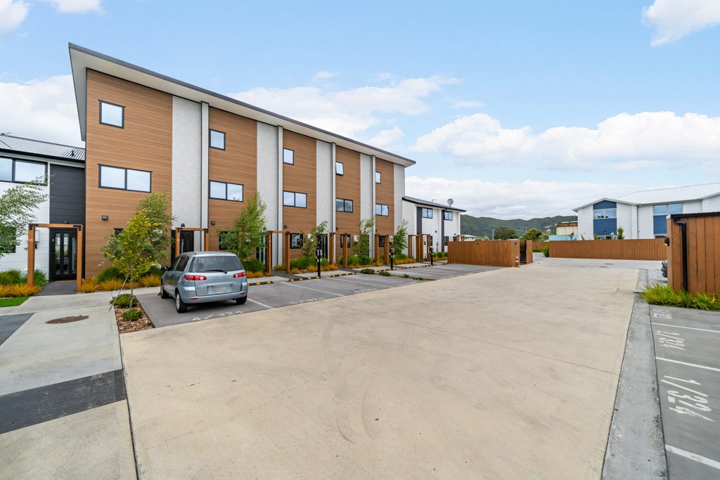 5/320 Oxford Terrace, Avalon, Lower Hutt - Carousel 31