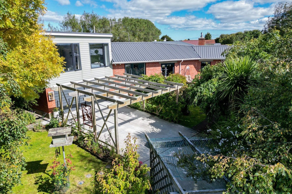 430 Racecourse Road, Hargest, Invercargill - Carousel 1