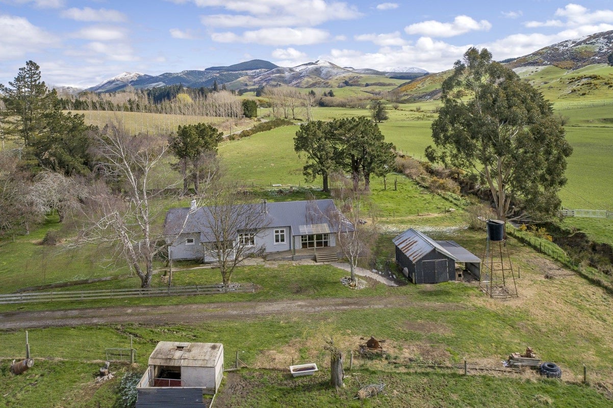 270 Waianiwaniwa Road, Darfield - Carousel 2
