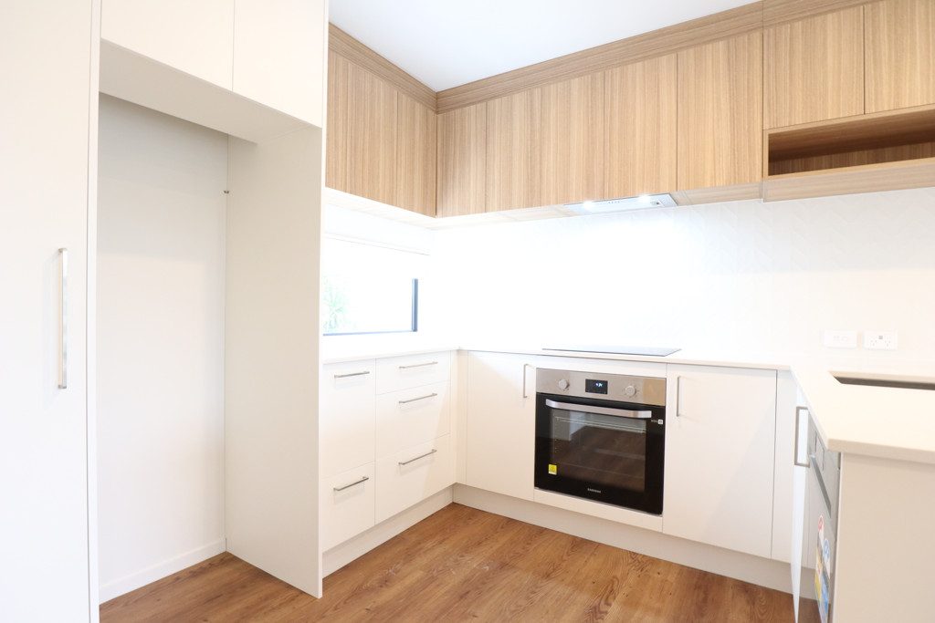 6/5 Dellwood Avenue, Henderson, Auckland - Carousel 2