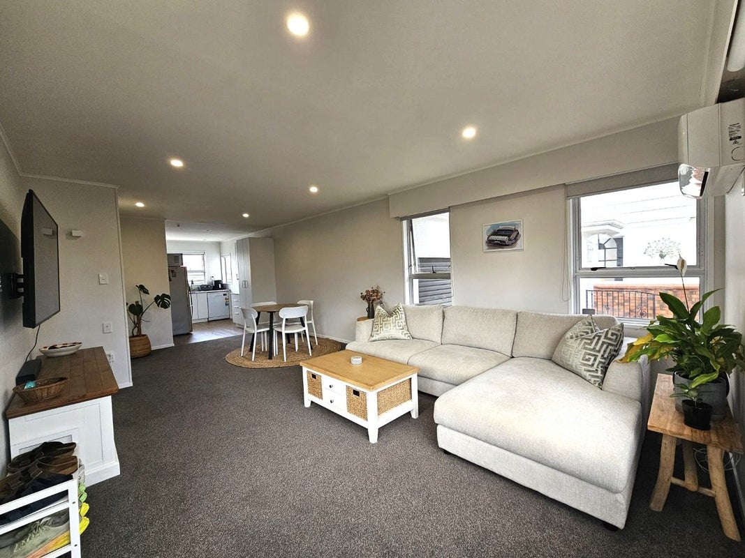 3/23 LATHAM STREET, NAPIER SOUTH, NAPIER - Carousel 2