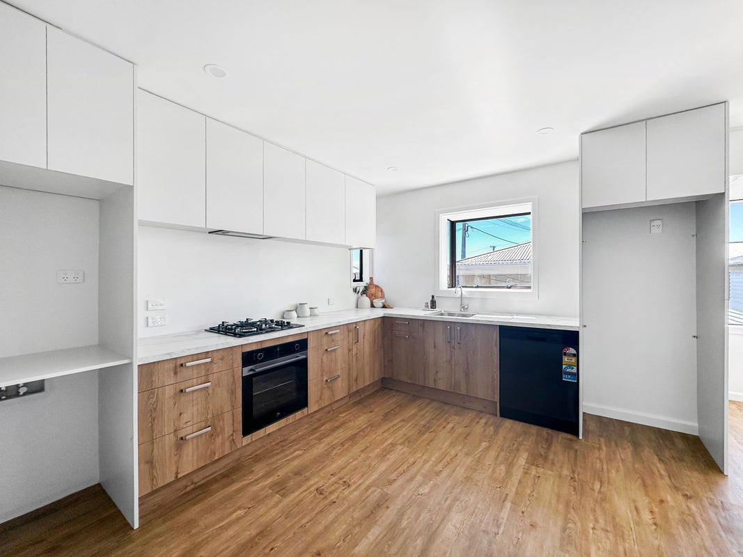 77 Hargood Street, Woolston, Christchurch - Carousel 2