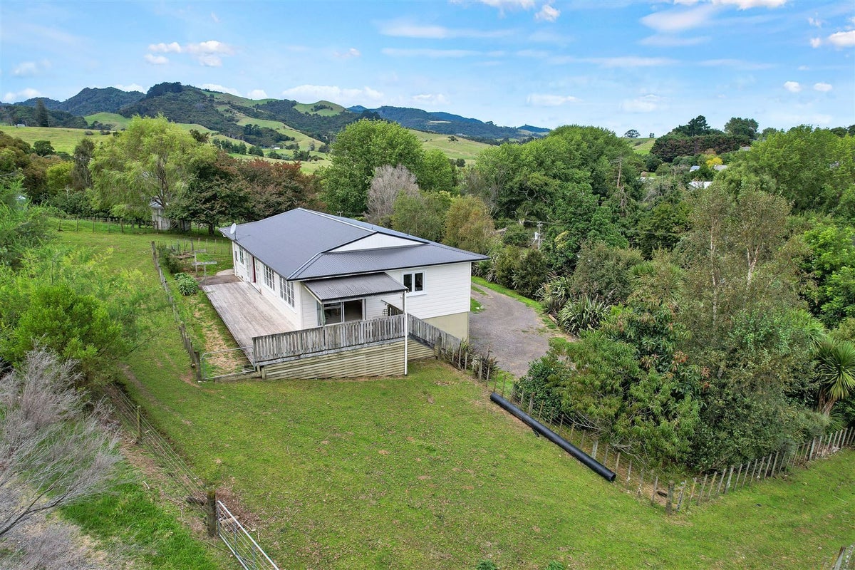 47 Totara Valley Road, Thames, Thames - Carousel 16