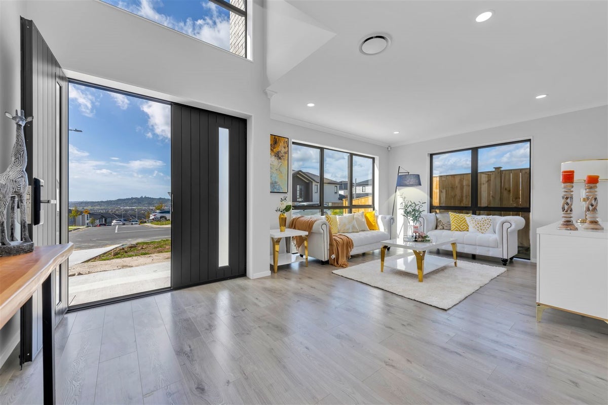 29 Elevation Street, Flat Bush, Auckland - Carousel 2