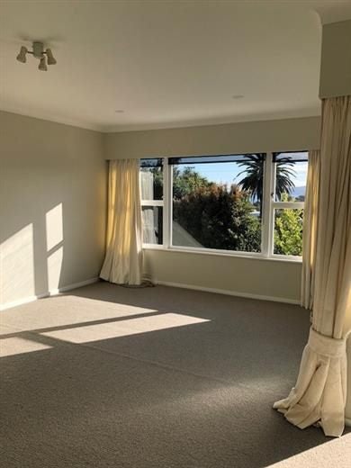 2/72 Patteson Avenue, Mission Bay, Auckland - Carousel 2