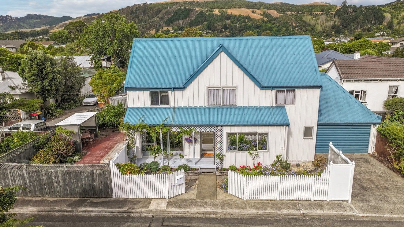 2 Helena Way, The Wood, Nelson - Carousel 2