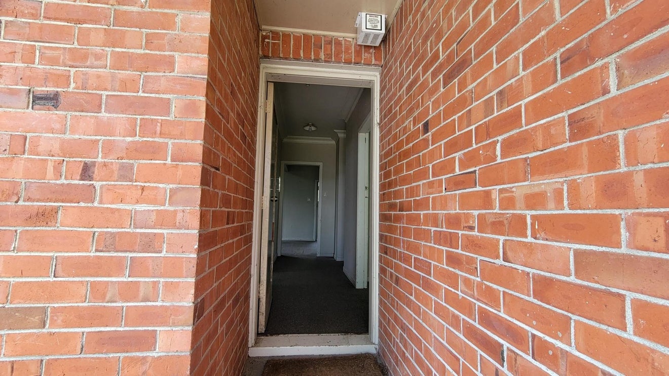 77 Brookfield Street, Hamilton East, Hamilton - Carousel 2