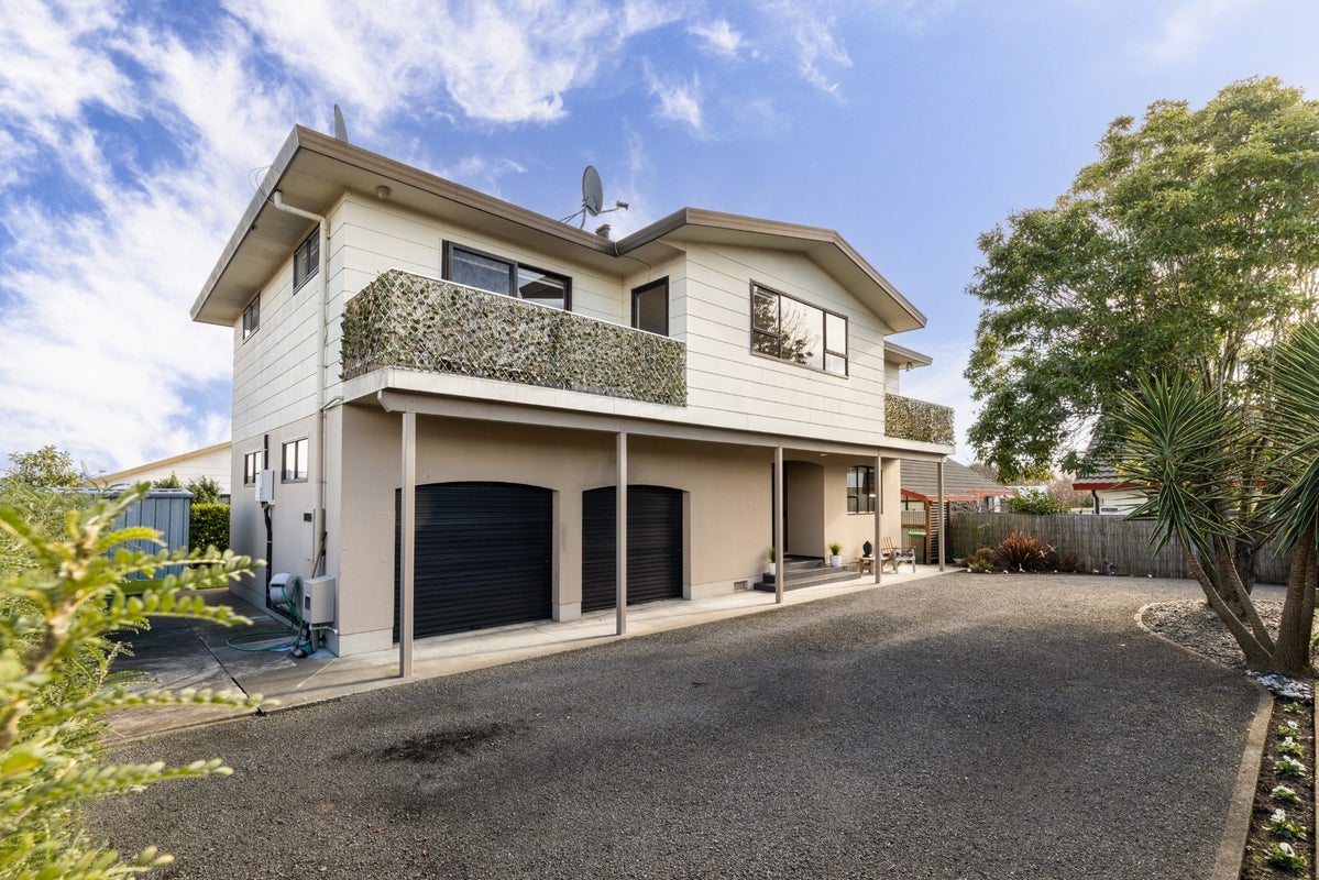 901A Dufferin Street, Akina, Hastings - Carousel 19