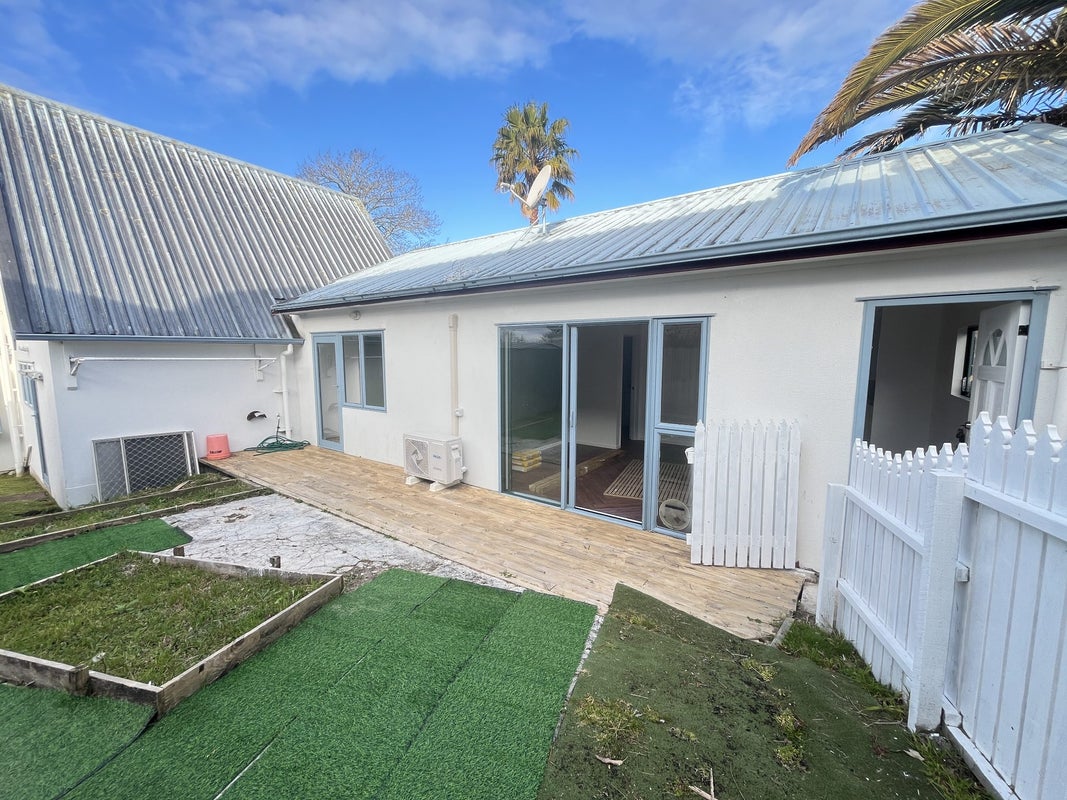 25 Fearnley Grove, Albany, Auckland - Carousel 10