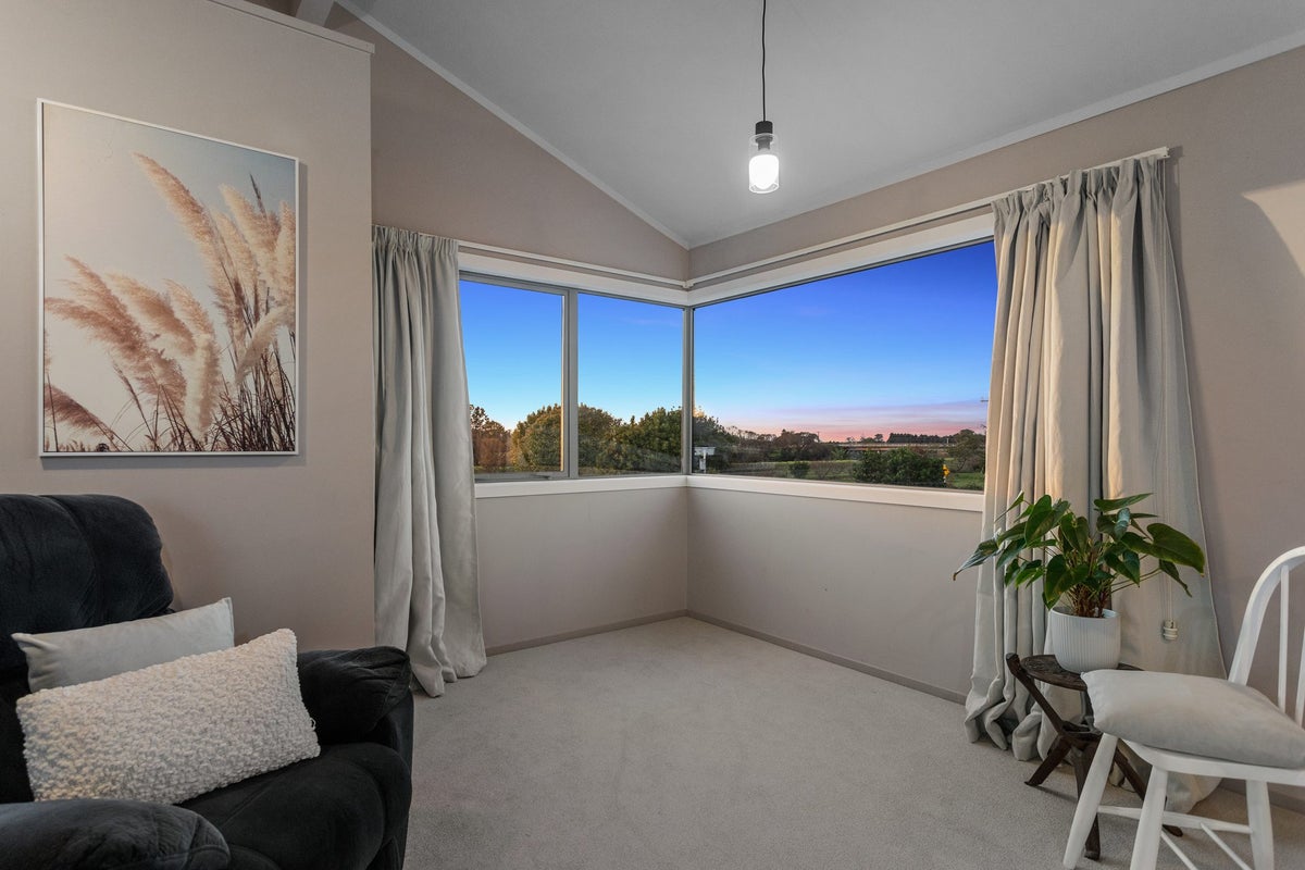 19 East Bank Road, Thornton, Whakatane - Carousel 2