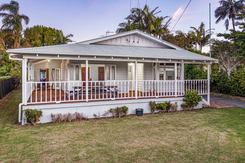 66 Beresford Street, Bayswater, Auckland - Carousel 1