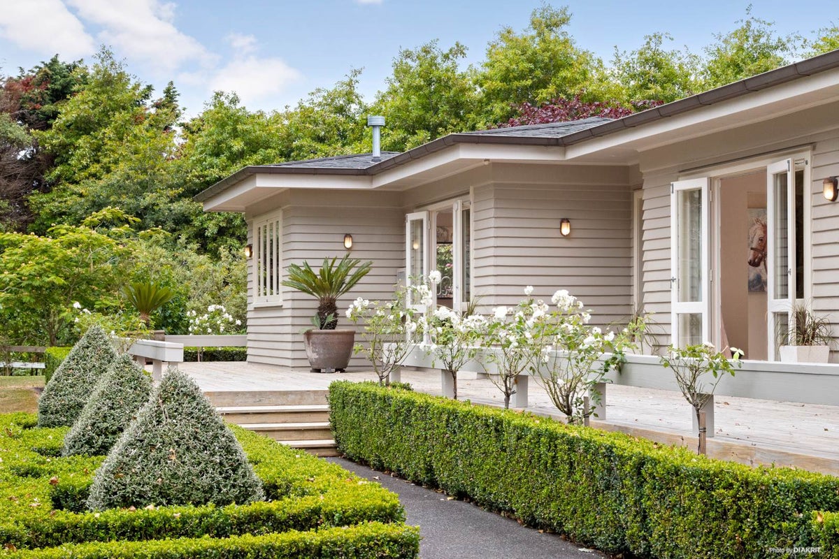 75 Estuary View Road, Waiau Pa, Pukekohe - Carousel 2