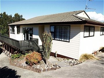 33 Juniper Road, Sunnynook, Auckland - Carousel 1