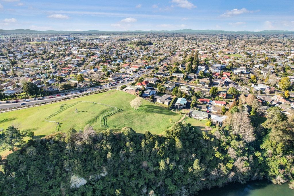 109 Howell Avenue, Riverlea, Hamilton - Carousel 22