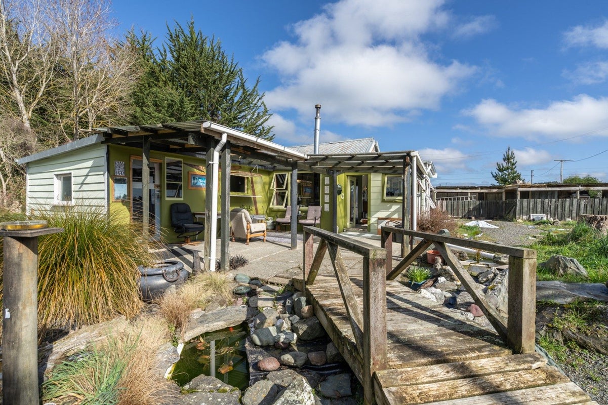 9 Derby Street, Wairio, Otautau - Carousel 1