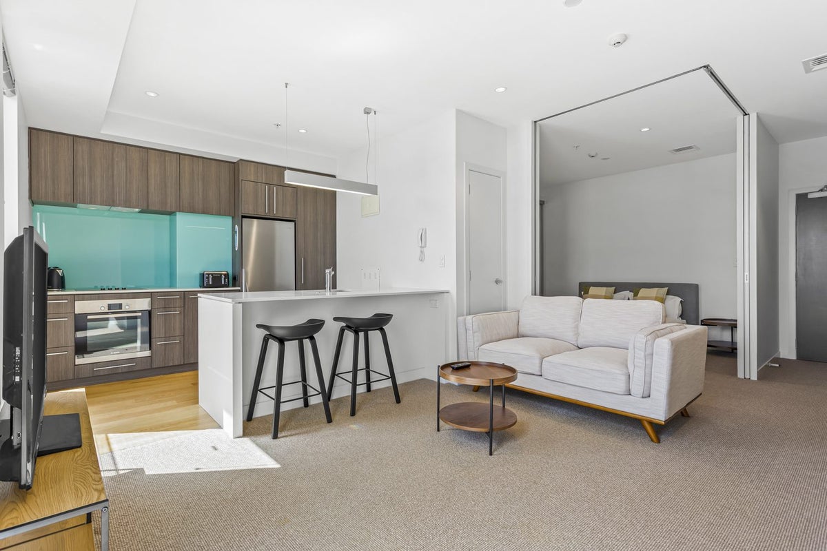 303/8 Nugent Street, Grafton, Auckland - Carousel 1