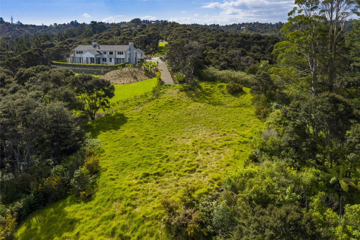 22 Stevensons Crescent, Albany Heights, Auckland - Carousel 1