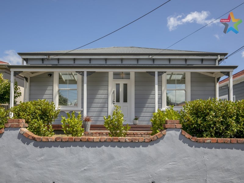 25 Buick Street, Petone, Lower Hutt - Carousel 1