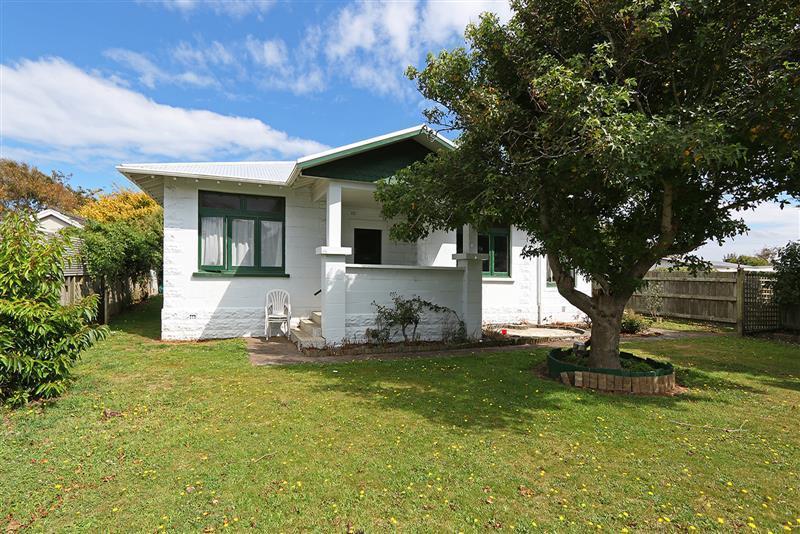 22 Tannahill Street, Hawera - Carousel 1