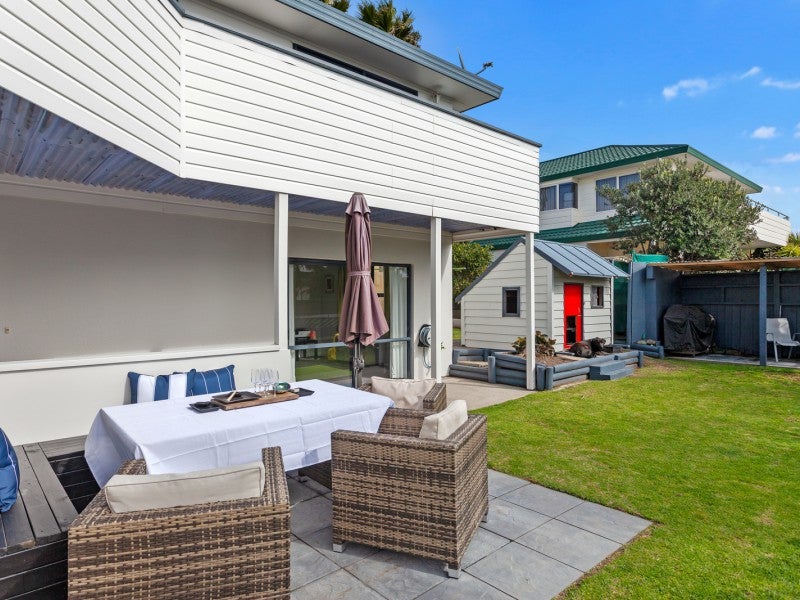 2 Panorama Place, Coastlands, Whakatane - Carousel 2