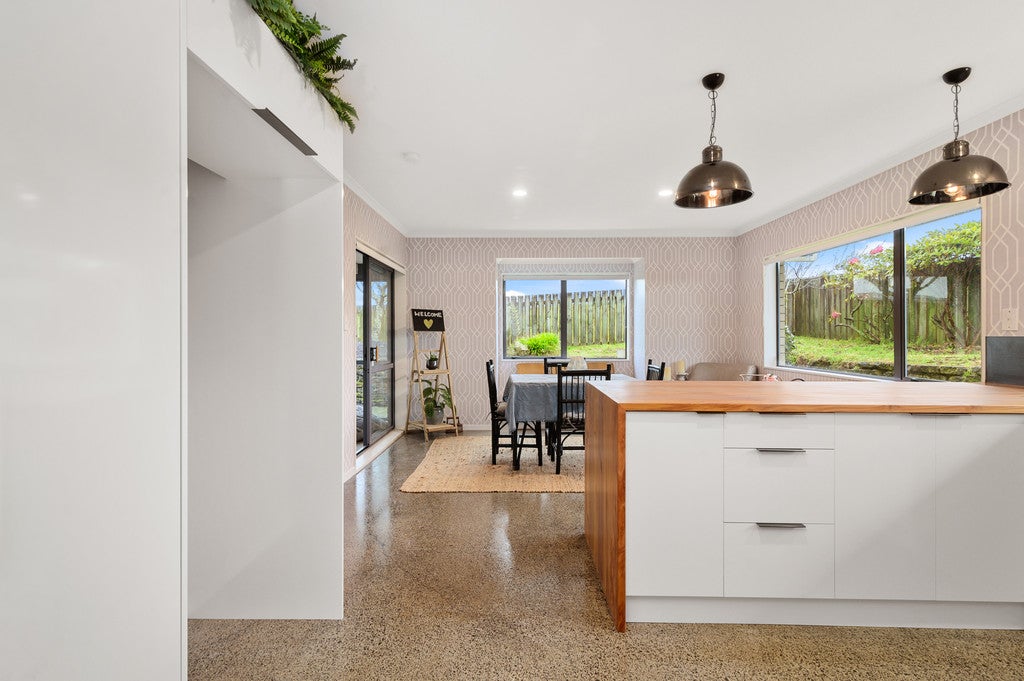 20 Western Road, Ngongotaha, Rotorua - Carousel 2