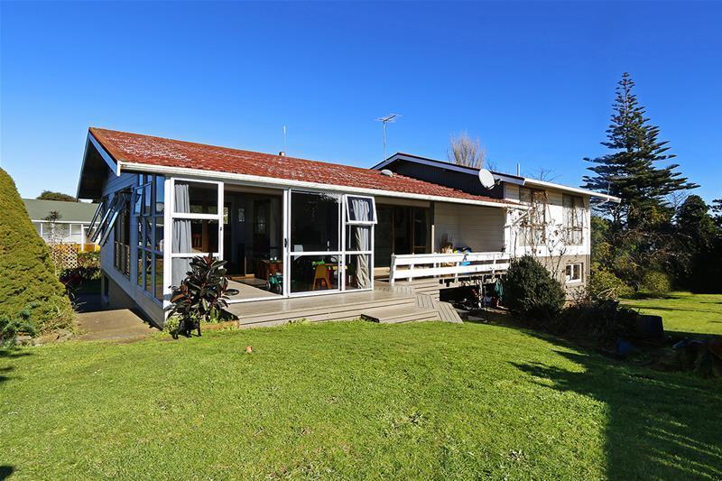 20B Puriri Street, Hawera - Carousel 1