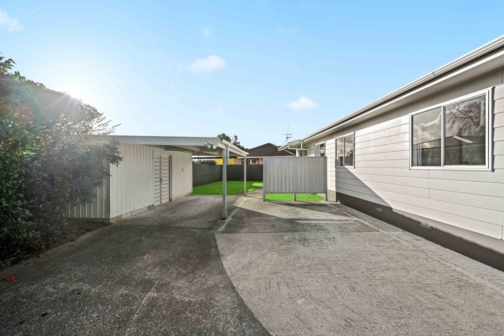 33B Portal Crescent, Beerescourt, Hamilton - Carousel 16