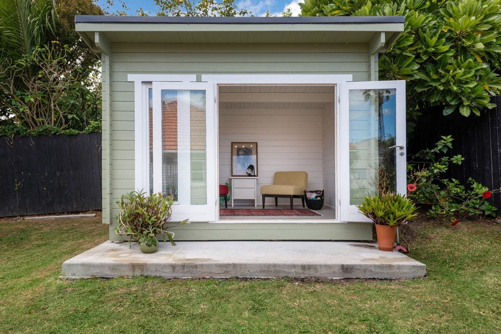 18 Cautley Street, Stanley Point, Auckland - Carousel 2