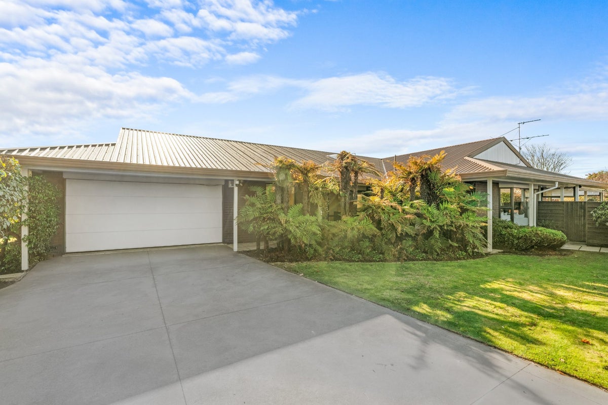 71 Westlake Drive, Halswell, Christchurch - Carousel 1